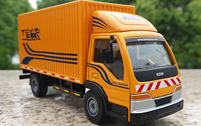 What are the advantages of container angle pieces in the course of transport